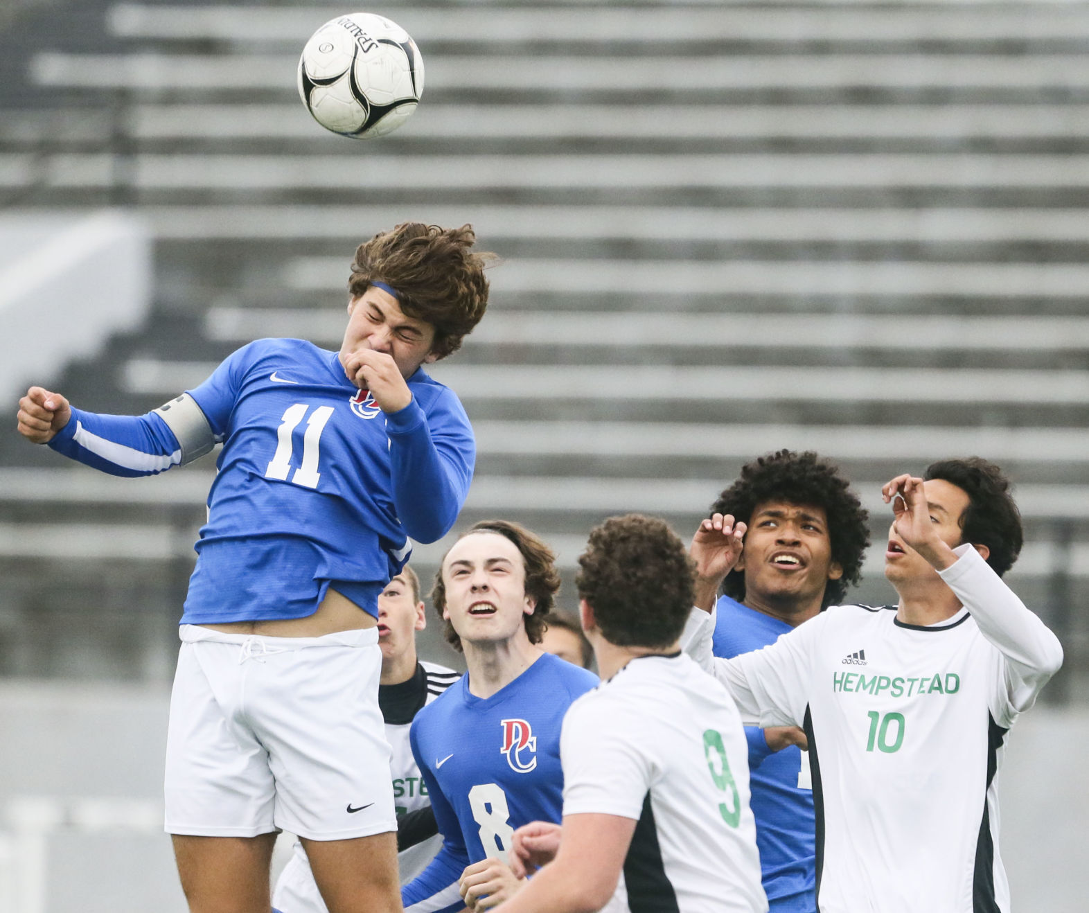 050321-qc-spt-hem-central-soccer-05.JPG